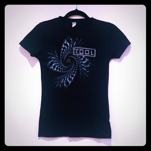 TOOL Women’s Band Tee Small